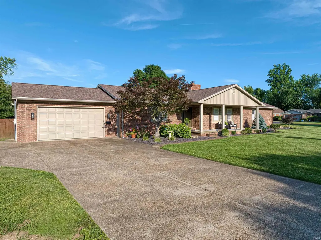 1220 S Royal Avenue, Evansville