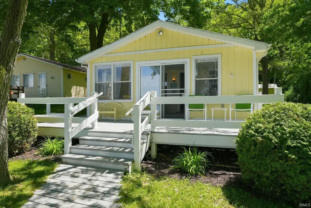 7440 S 080 E Road, Wolcottville