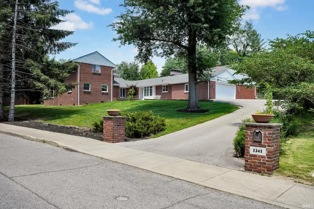 1241 S Winfield Road, Bloomington