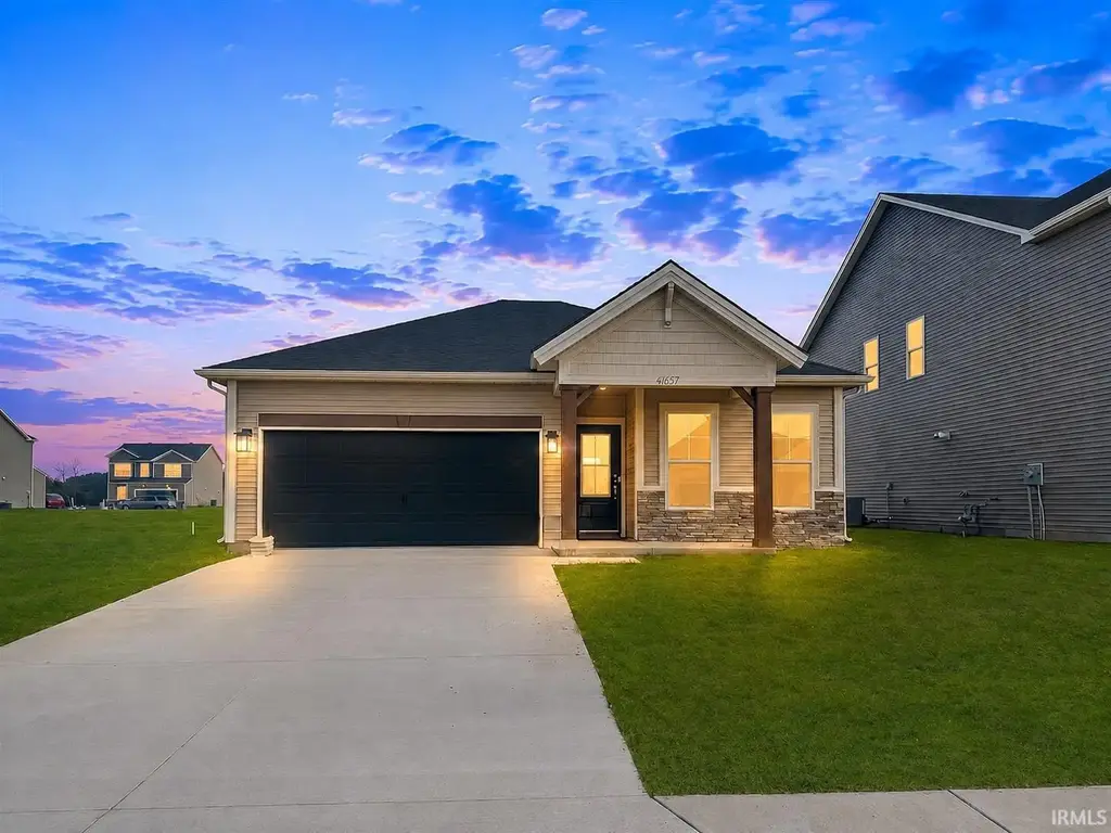4657 Chelmsford Drive, Newburgh
