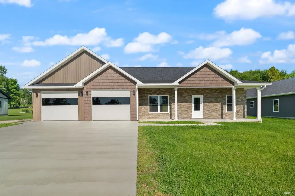 217 Poplar Street, Loogootee