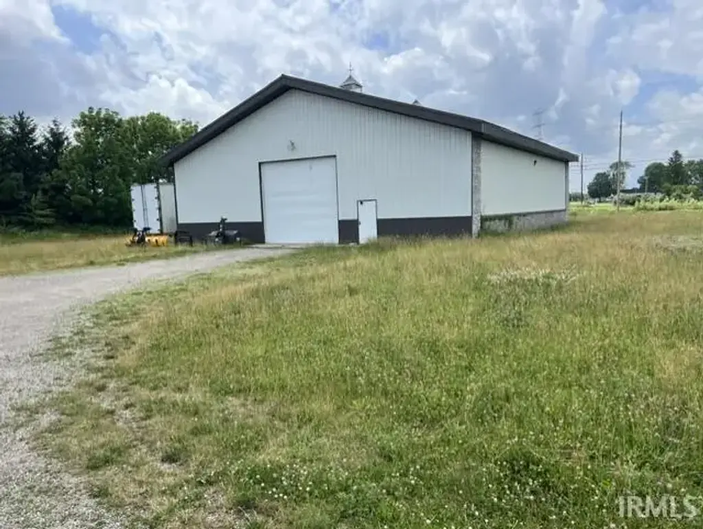 8878 Pine Road, Plymouth