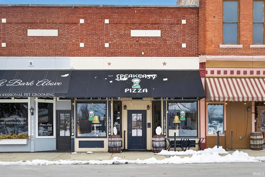 120 W Jefferson Street, Orleans