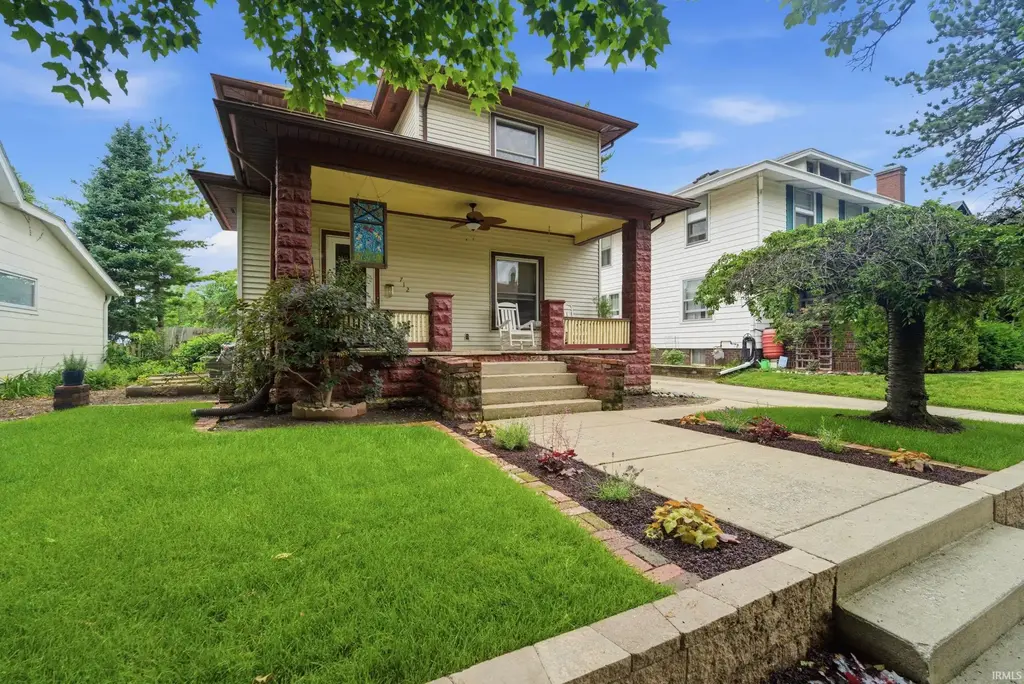 712 S 10th Street, Lafayette