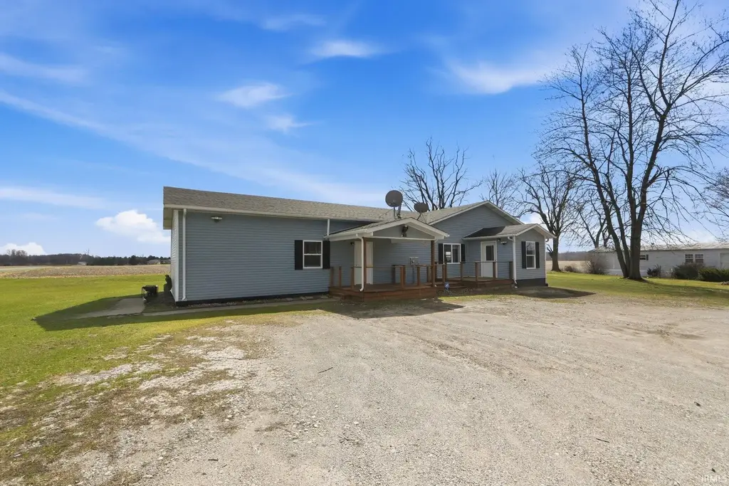 3650 S Sr 9, Wolcottville