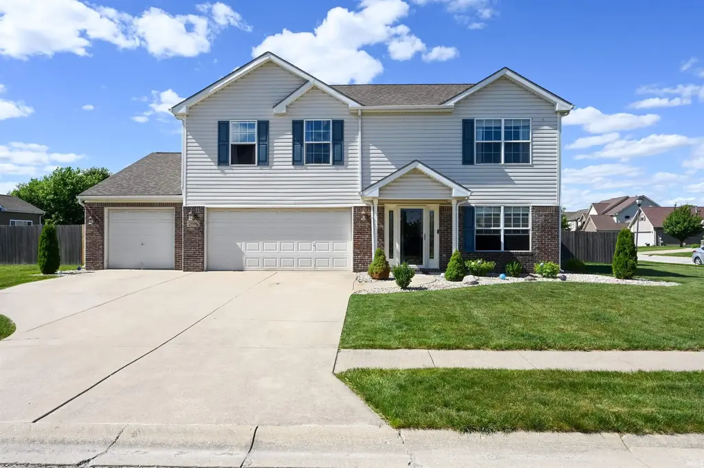 2004 Wesmar Court, Kokomo