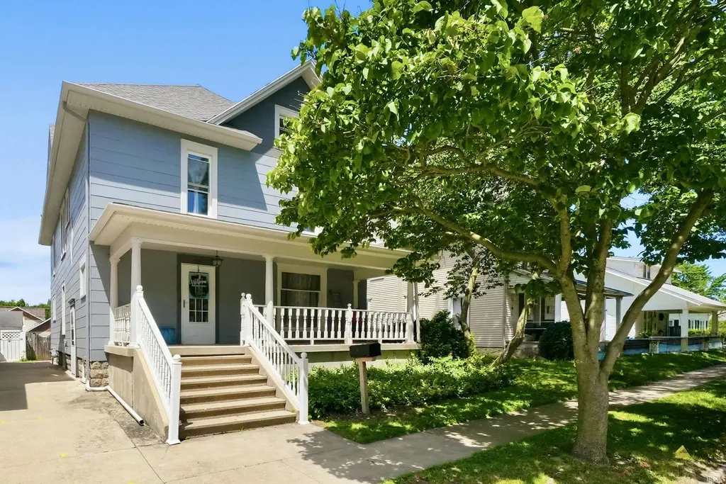 420 Water Street, Kendallville
