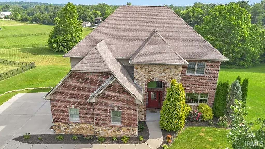 1463 E Commander Court, Bloomington