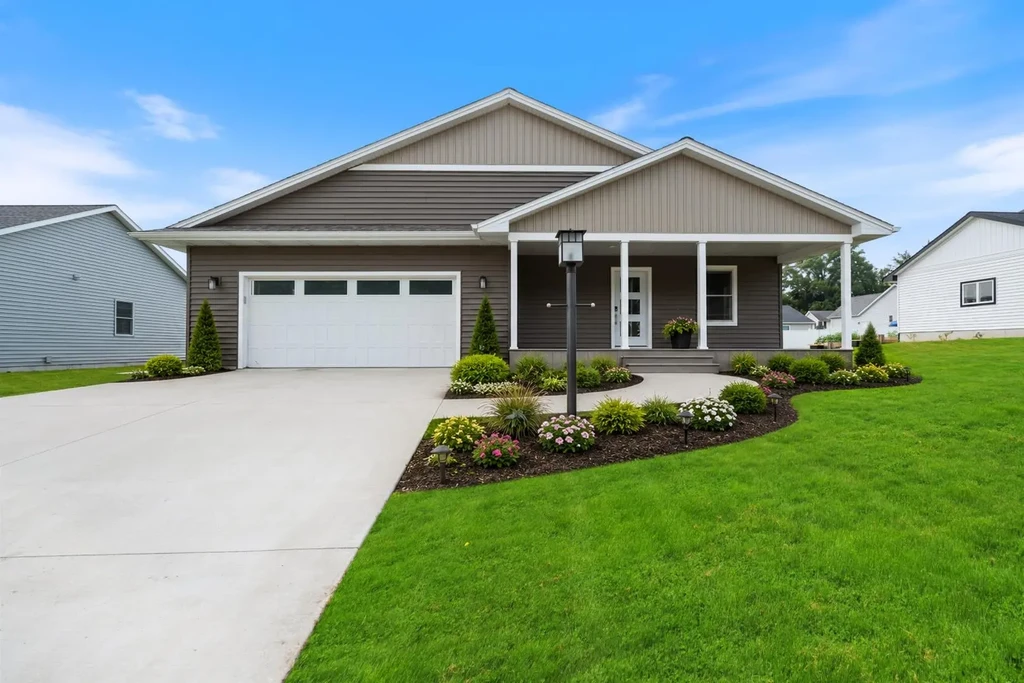 408 Ash Street, Pierceton