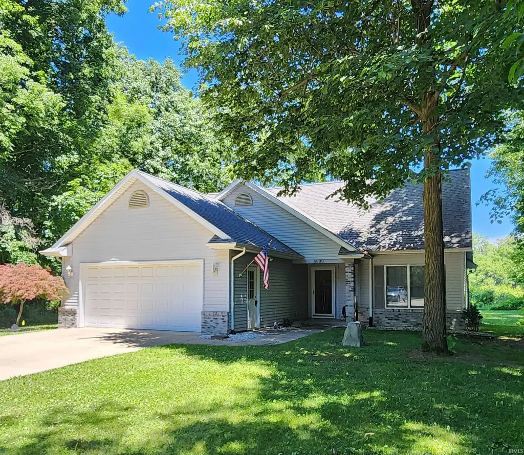 6999 E Tee Trail, Syracuse