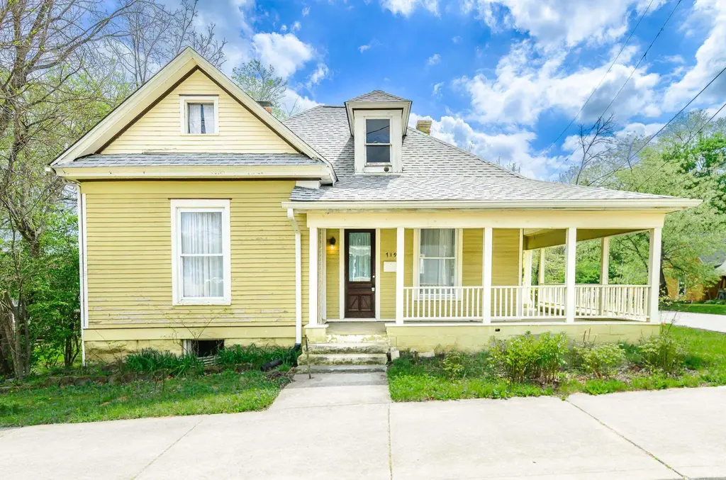 719 W 11th Street, Bloomington