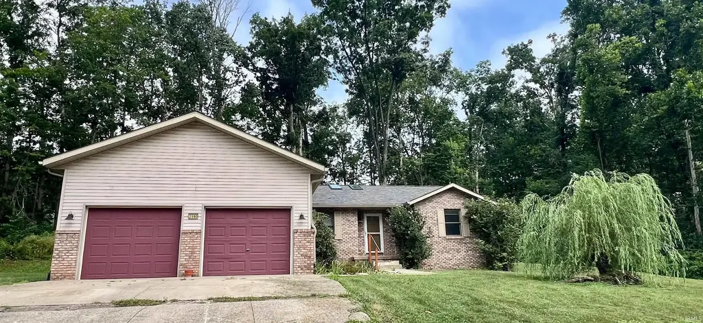2590 W Double Downs Court, Bloomington