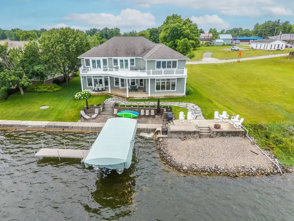 110 Sylvan Point, Rome City