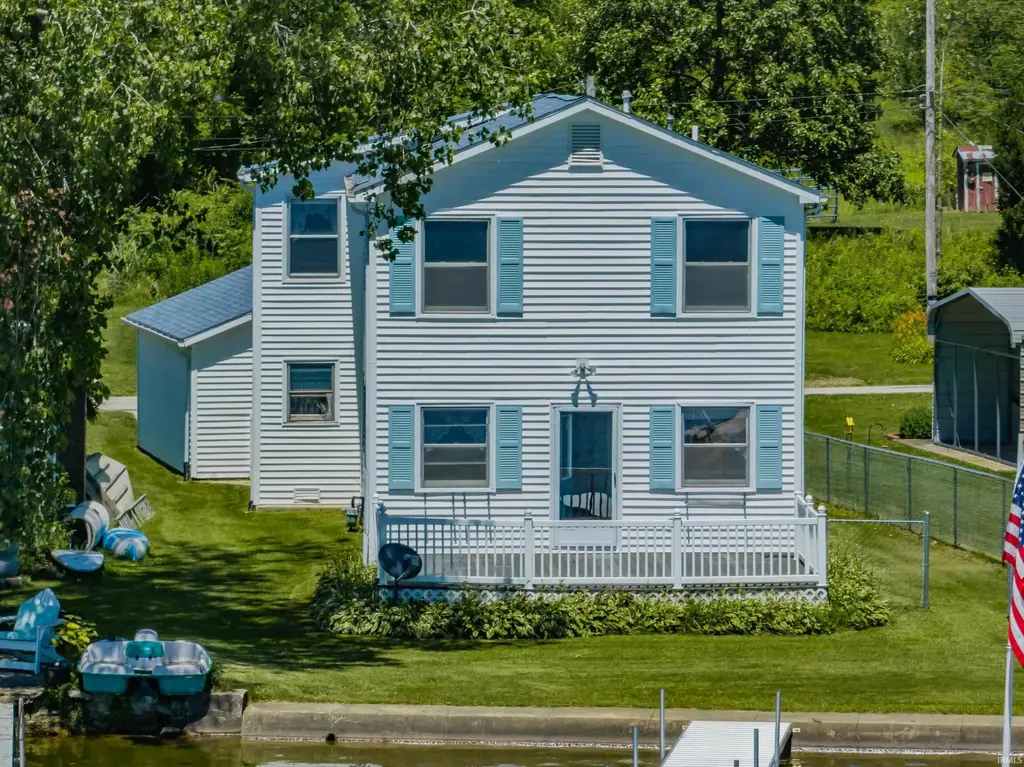 9380 E 430 S, Wolcottville