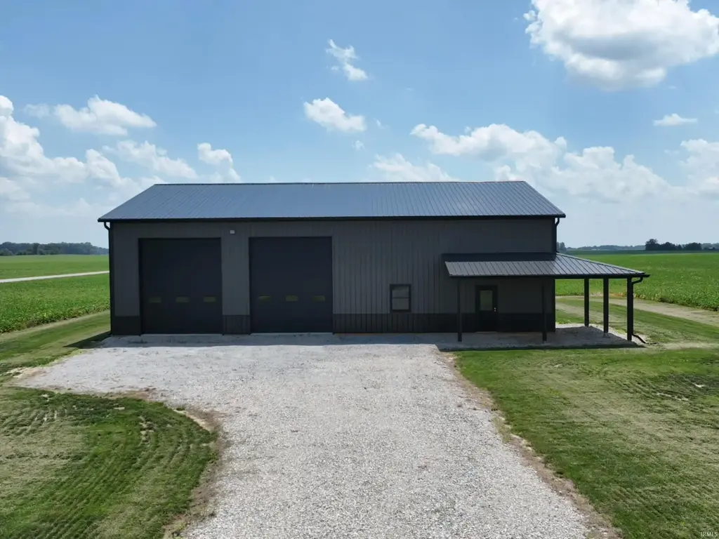 175 N 725 East Crossroads, Monticello