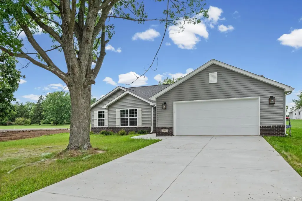 665 W 2nd Street, Fowler