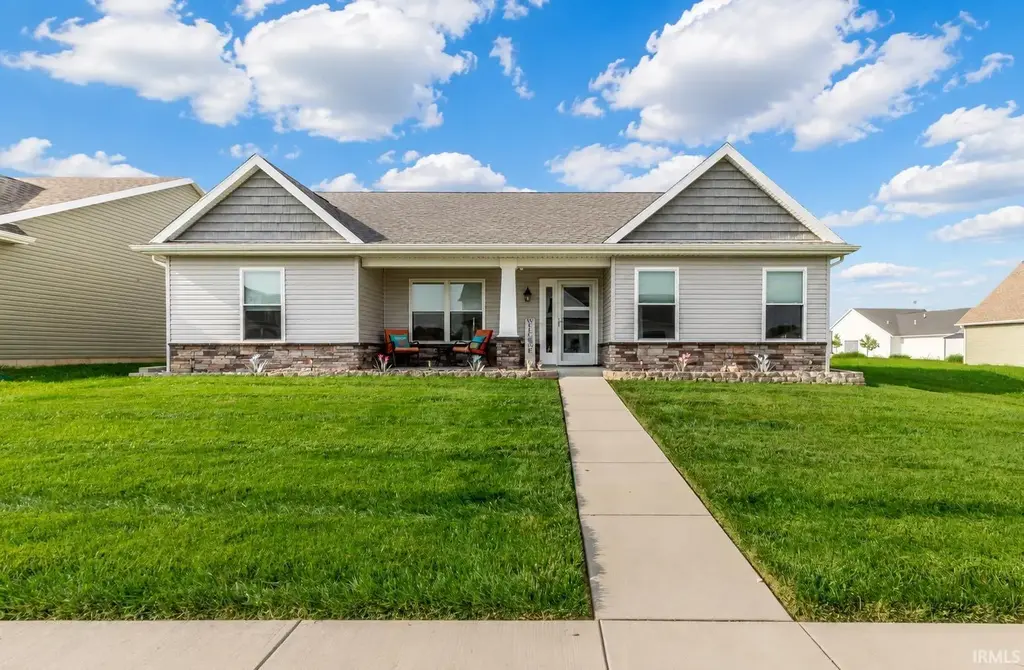 1035 Edgar Allen Road, Evansville