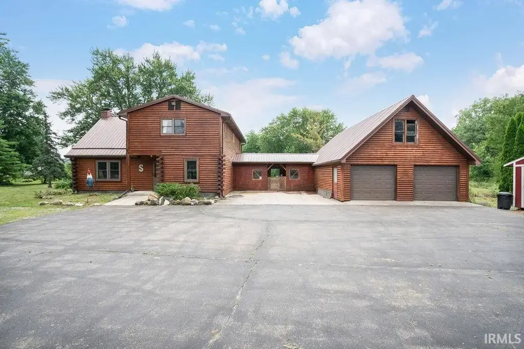 111 N Main Street, Amboy