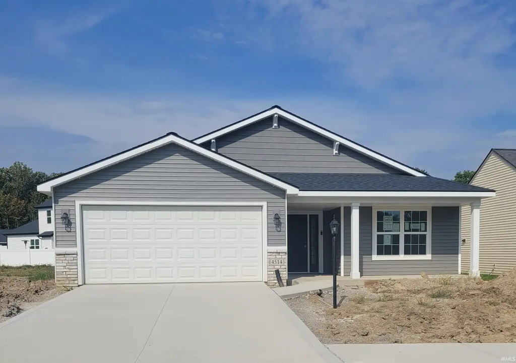 4514 Laghi Pass, Fort Wayne