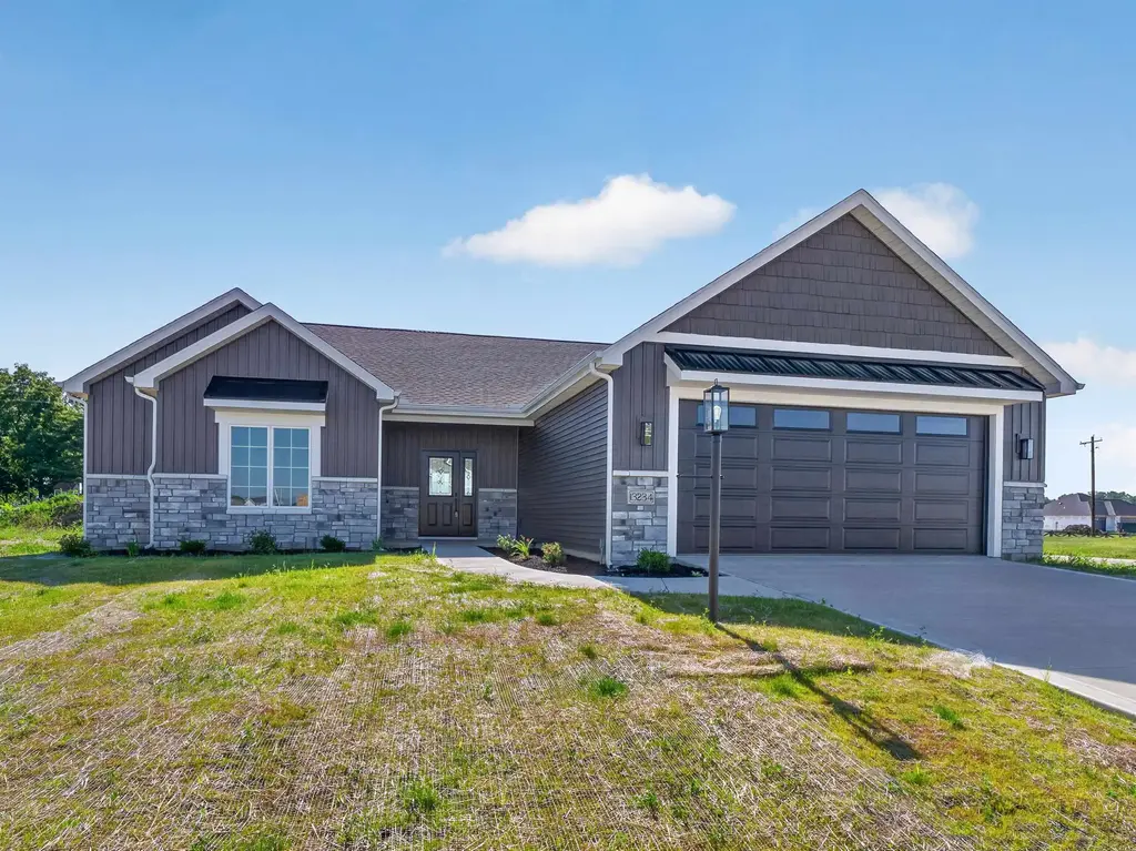 13234 Vista Verde Boulevard, Fort Wayne
