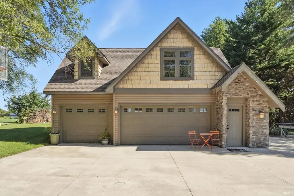 102 Ems B40a Lane, Leesburg