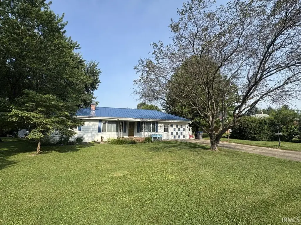 61313 County Road 21, Goshen