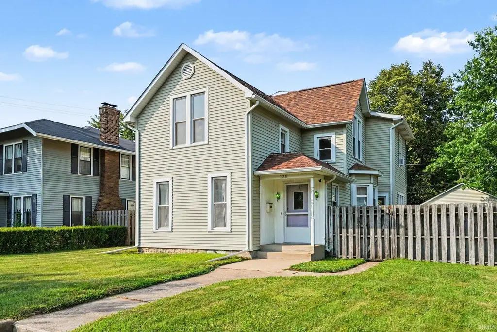 128 Goshen Avenue, Elkhart