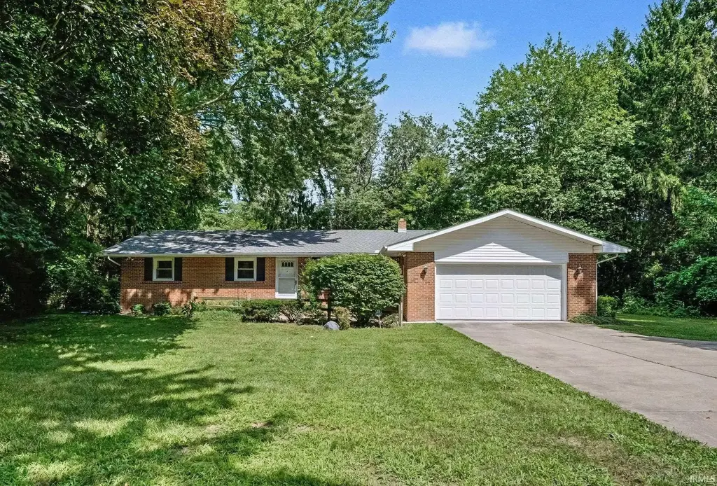 51678 Grape Road, Granger