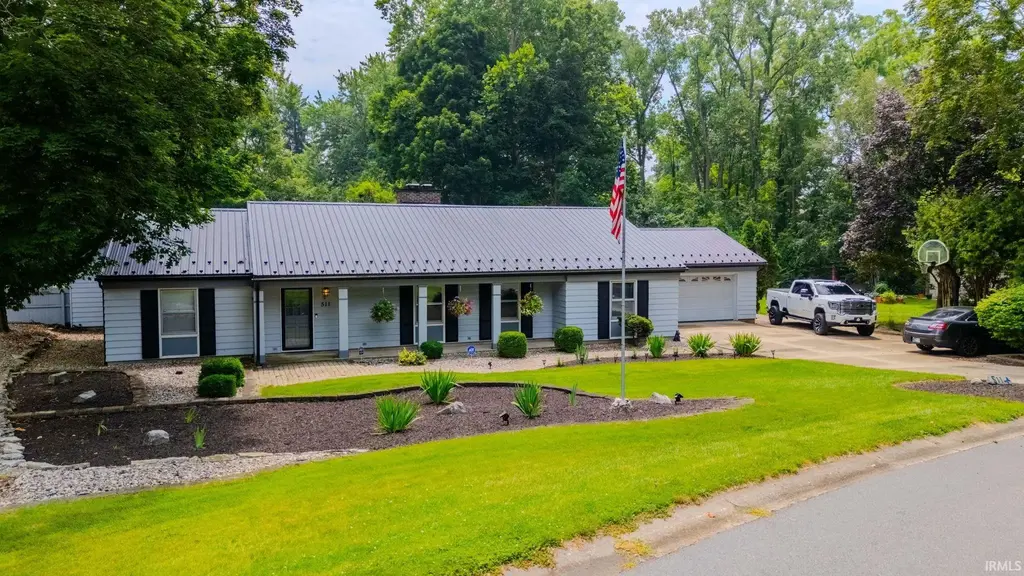 511 Crown Hill Drive E, Wabash