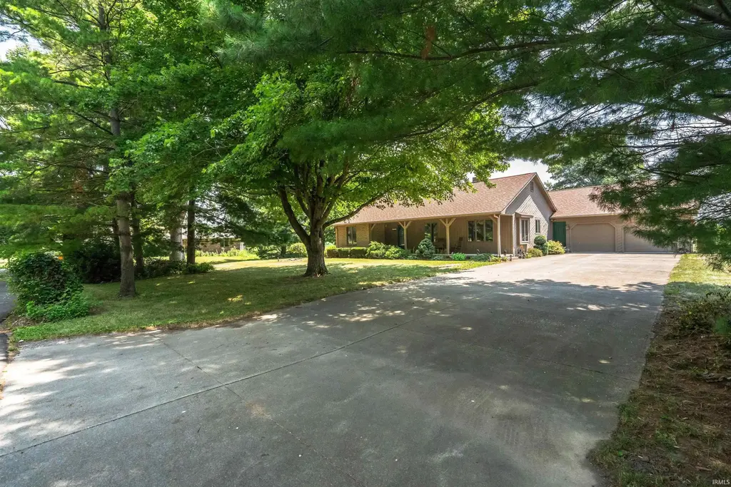 103 Wayne Place, Sharpsville