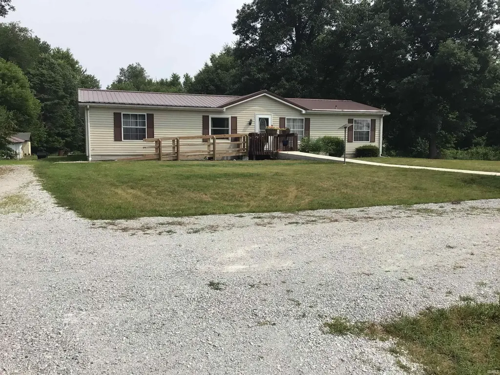 7242 W 200 S, Winamac