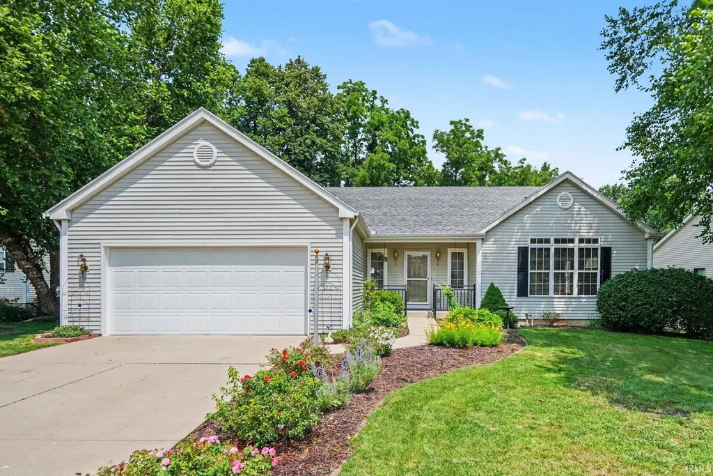6433 Armstrong Drive, South Bend