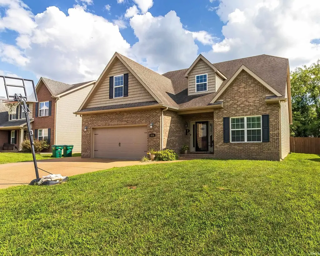 1536 Breezy Creek Drive, Evansville