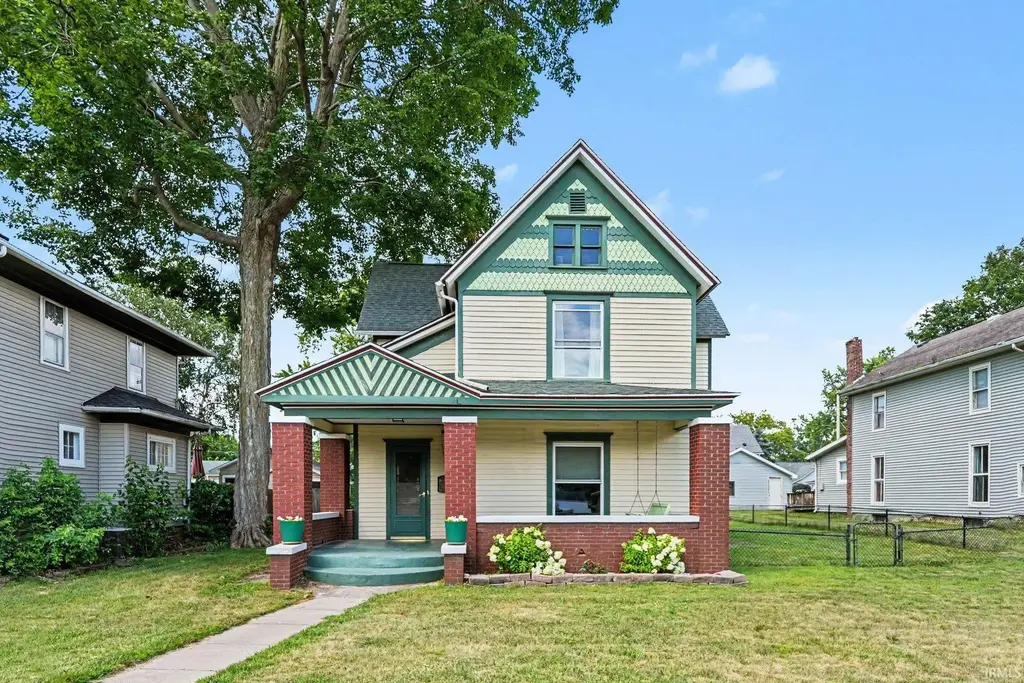 940 Lincoln Way East, Mishawaka