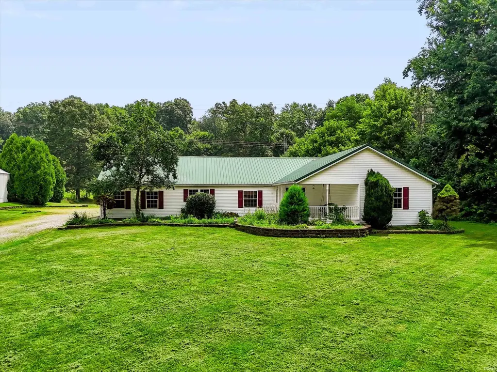 6528 N Showers Road, Bloomington