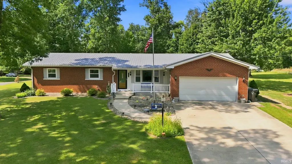 9504 Manor Woods Road, Fort Wayne