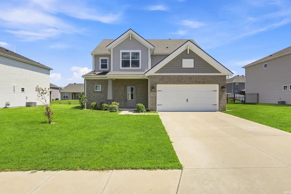 5355 Bloomsbury Court, Newburgh