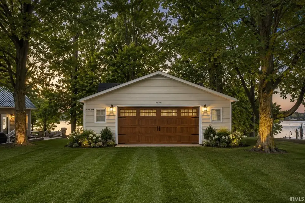6240 S 085 W Messick Lake, Wolcottville