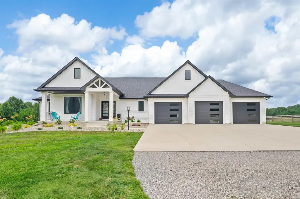 18239 County Road 28, Goshen