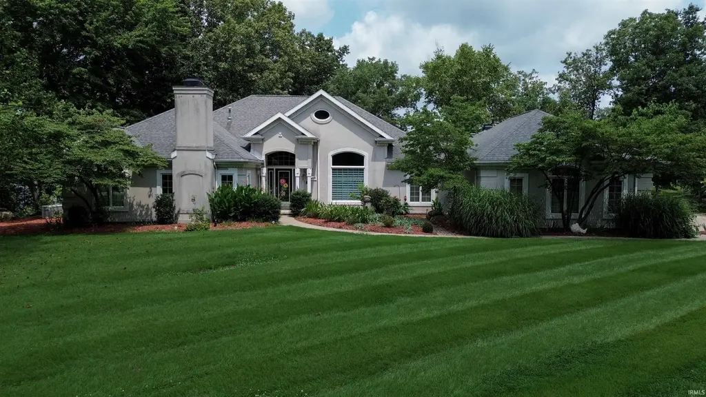 4913 N Whitewater Road, Olney
