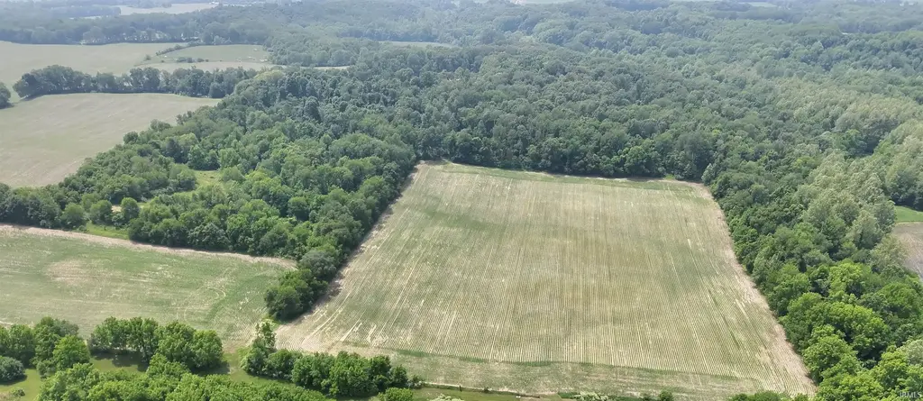 E 325 N, Logansport