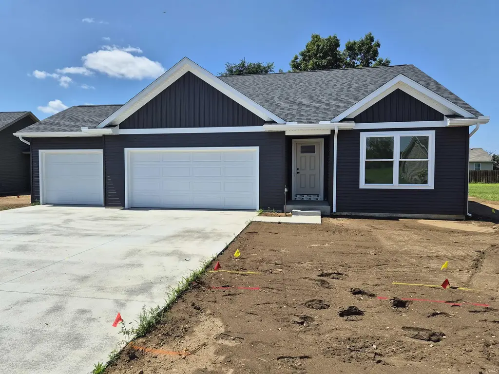 435 N Eastfield Circle, Milford