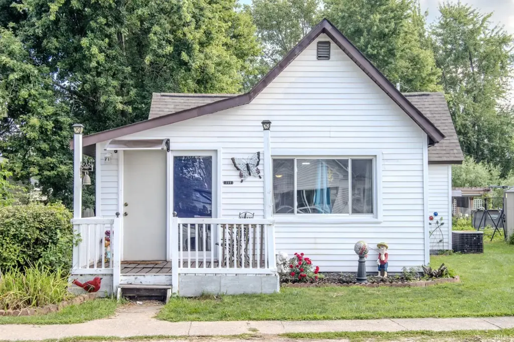 209 W Madison Street, Swayzee