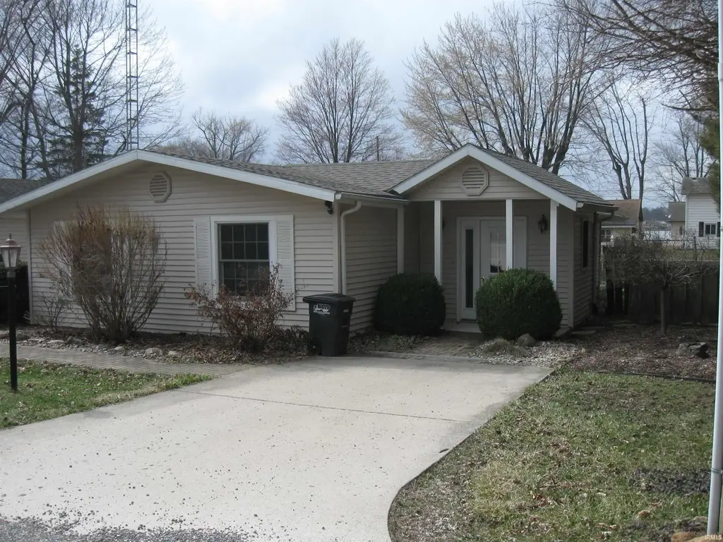 7140s 160e Wolcottville Lane, Wolcottville