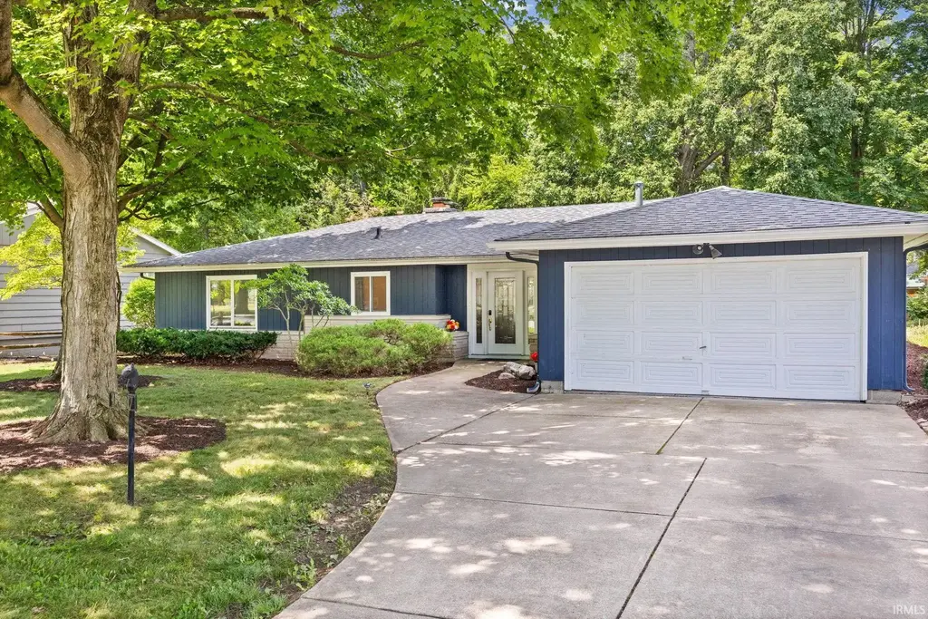 1837 Summit Drive, West Lafayette