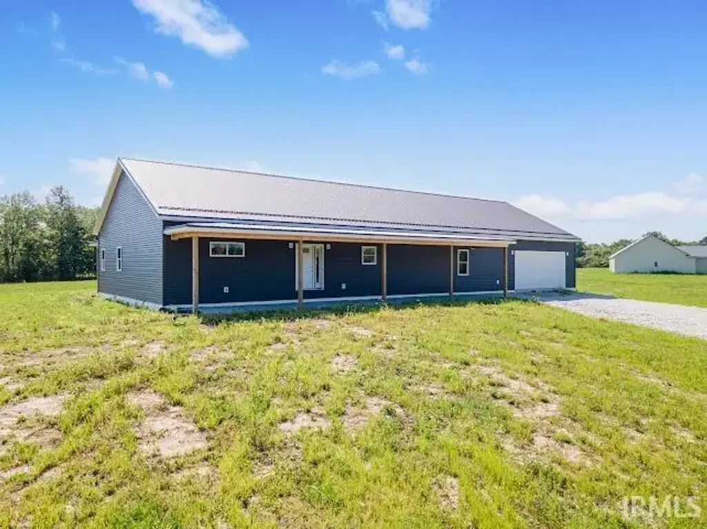 8223 E 100 S, Marion