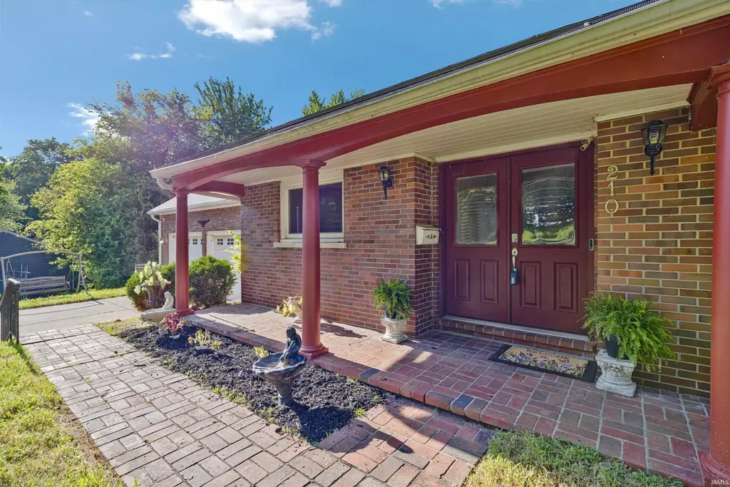 210 E Main Street, Newburgh