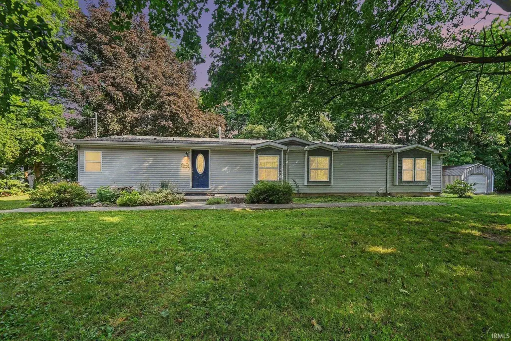 634 E Elkhart Street, Bristol