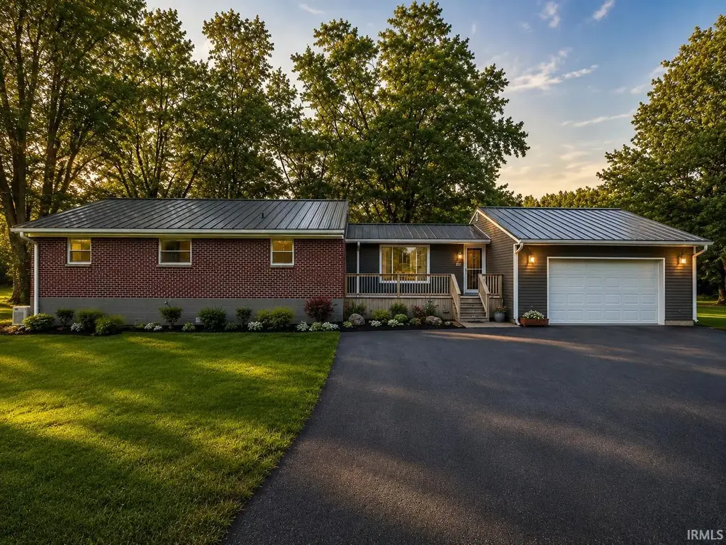3003 Pottawatomie Road, Logansport
