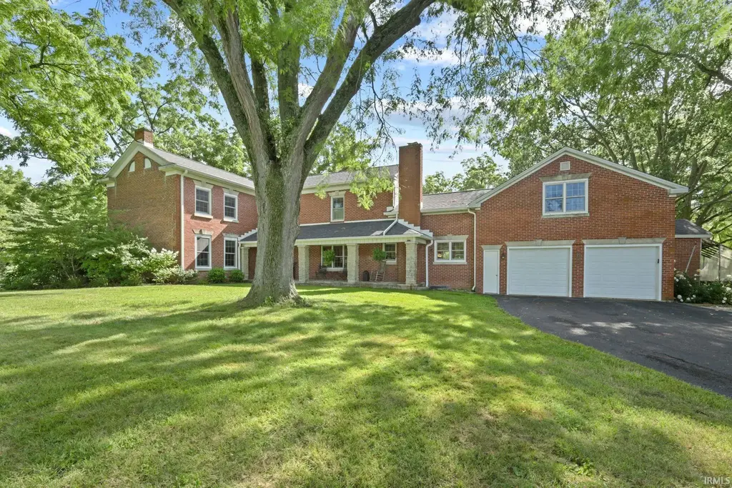 8500 N Schindel Road, Albany